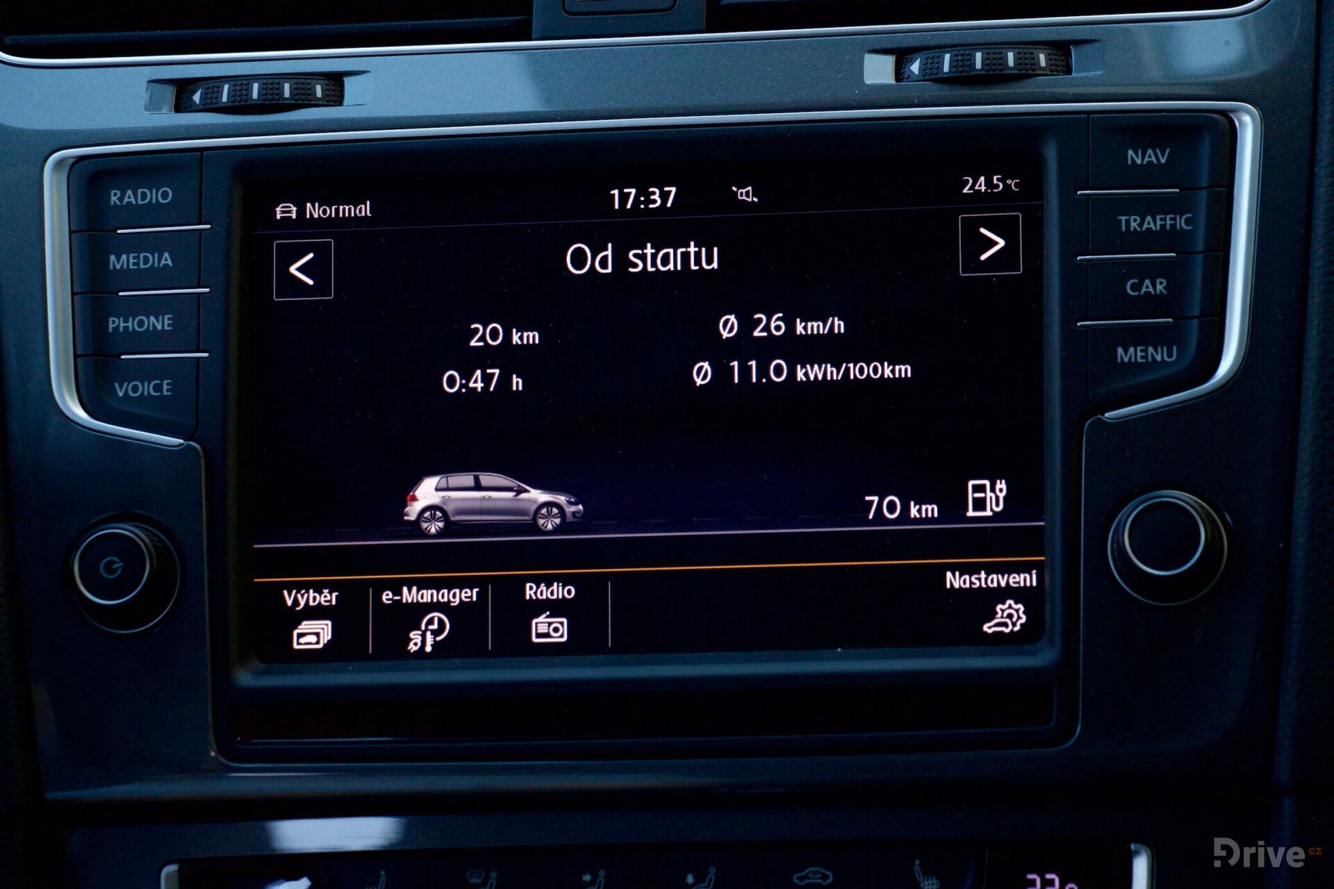 Volkswagen e-Golf (2015)