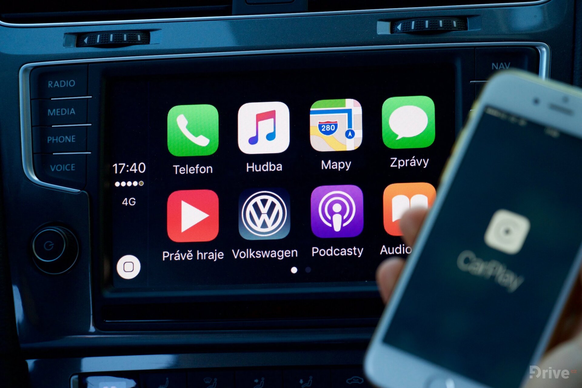 Volkswagen e-Golf (2015)