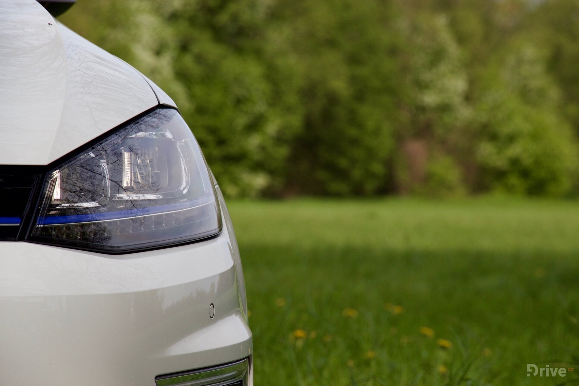 Volkswagen e-Golf (2015)