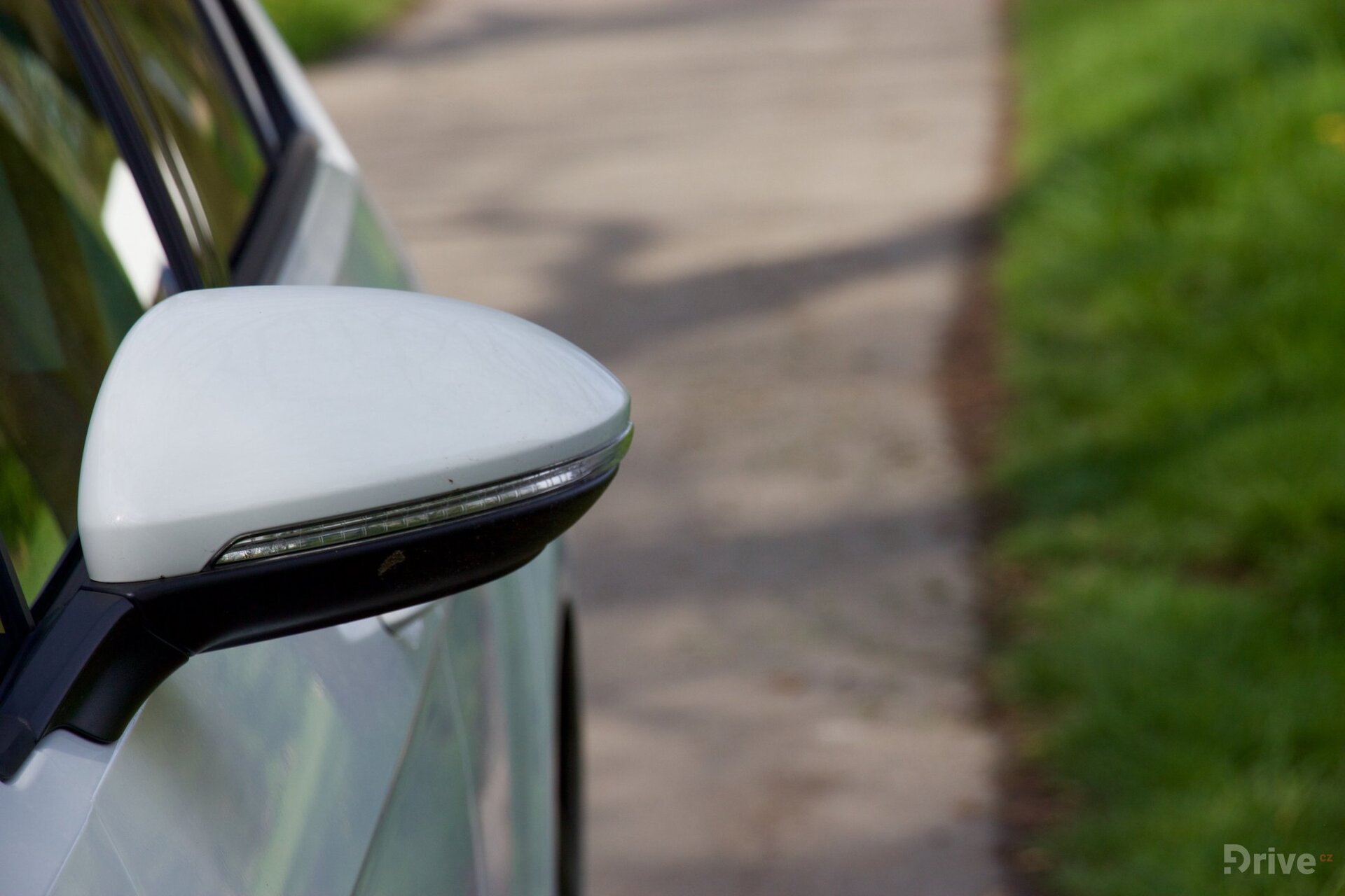 Volkswagen e-Golf (2015)