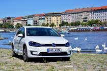Volkswagen e-Golf (2017)