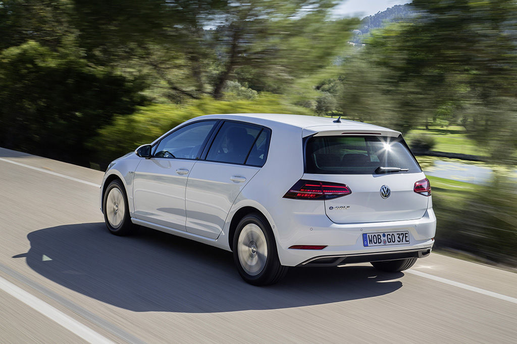 Volkswagen e-Golf (2017)