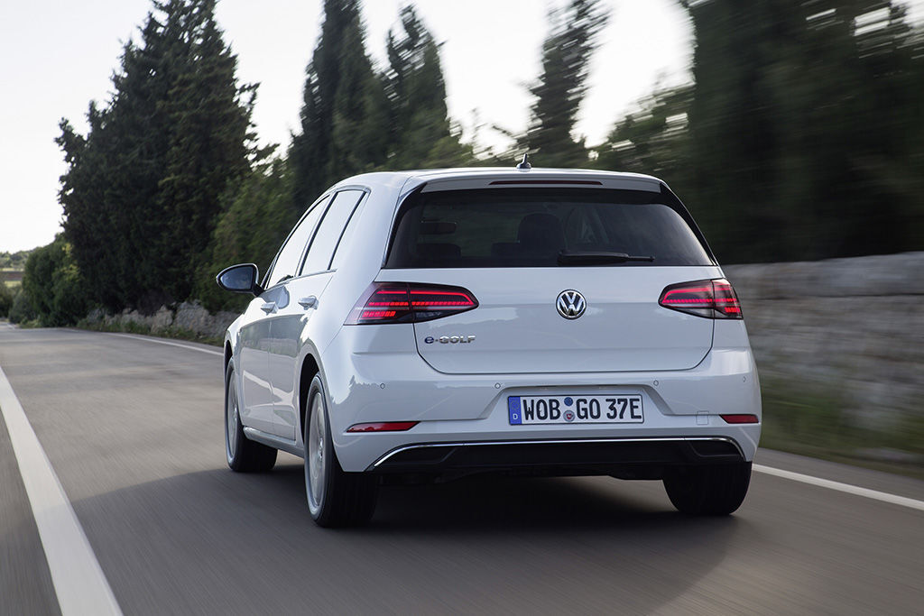 Volkswagen e-Golf (2017)