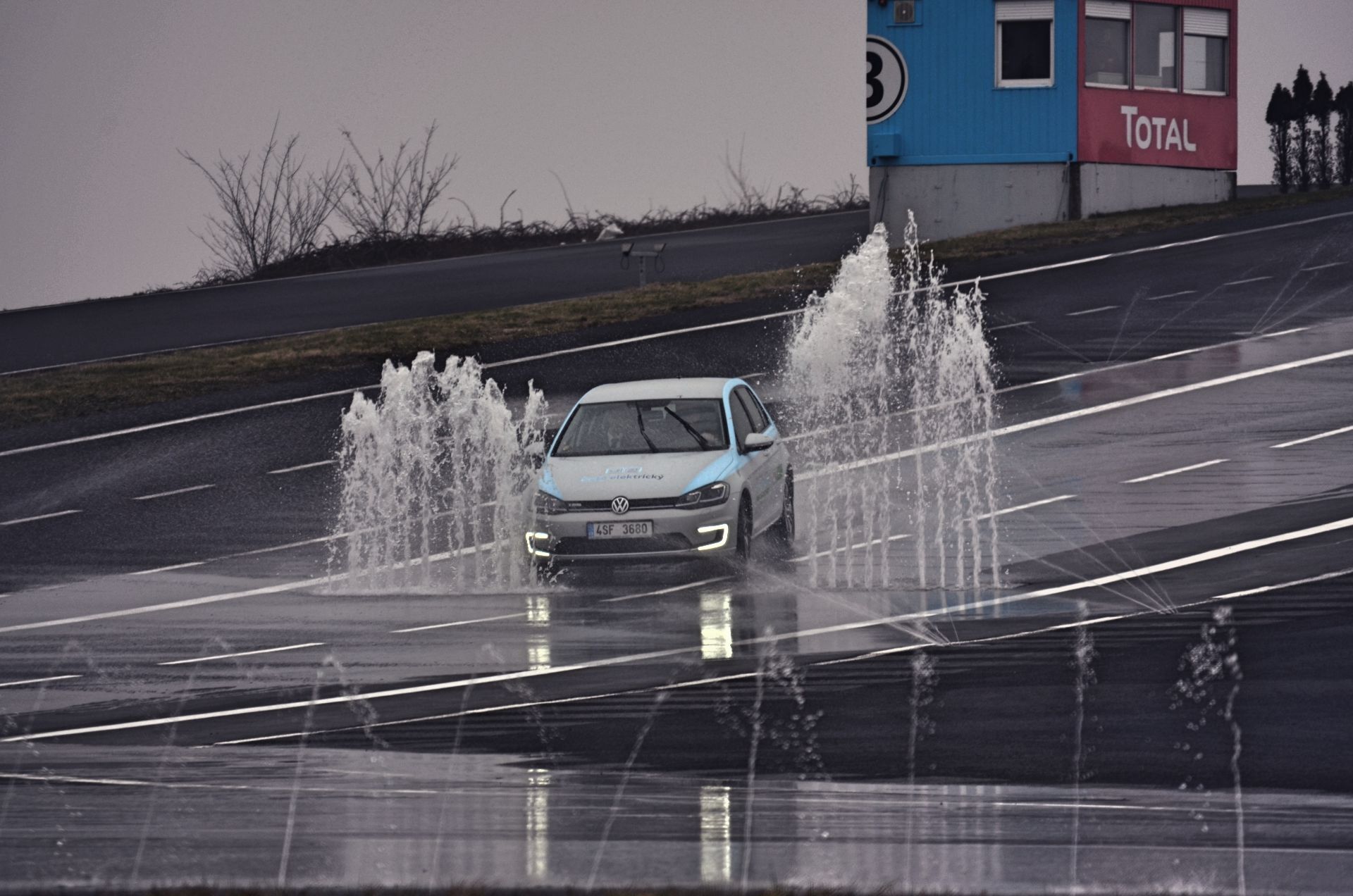 Volkswagen e-Golf (2017)