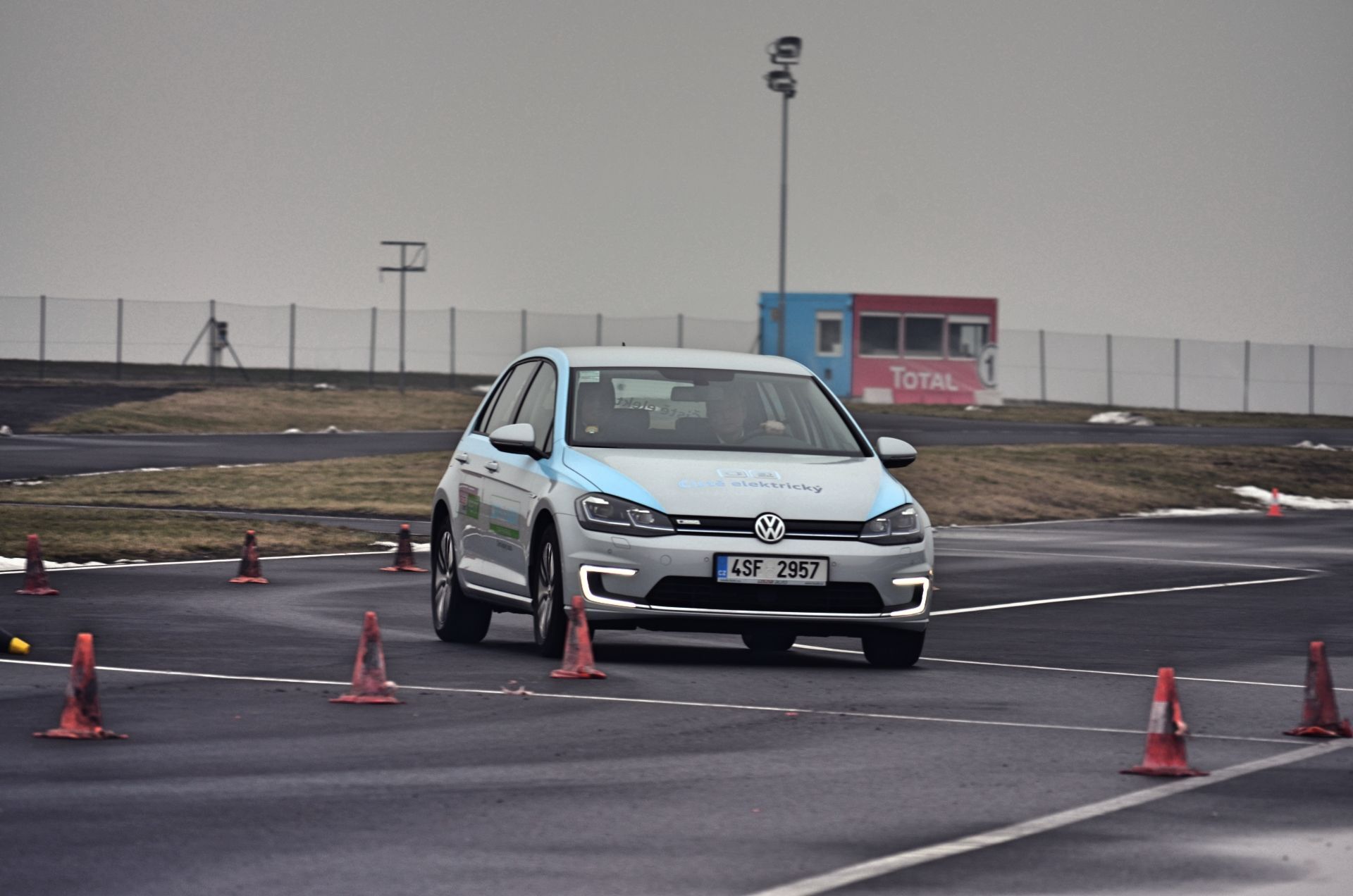 Volkswagen e-Golf (2017)