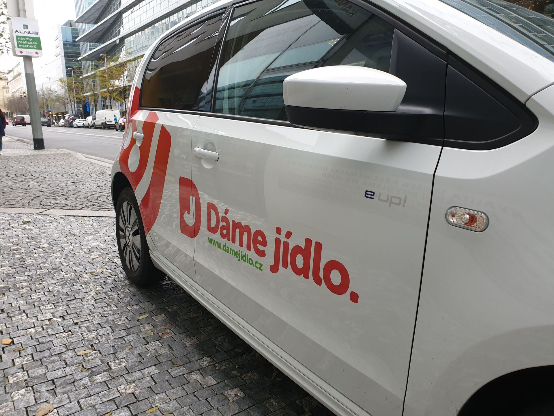 Volkswagen e-up! (2013)