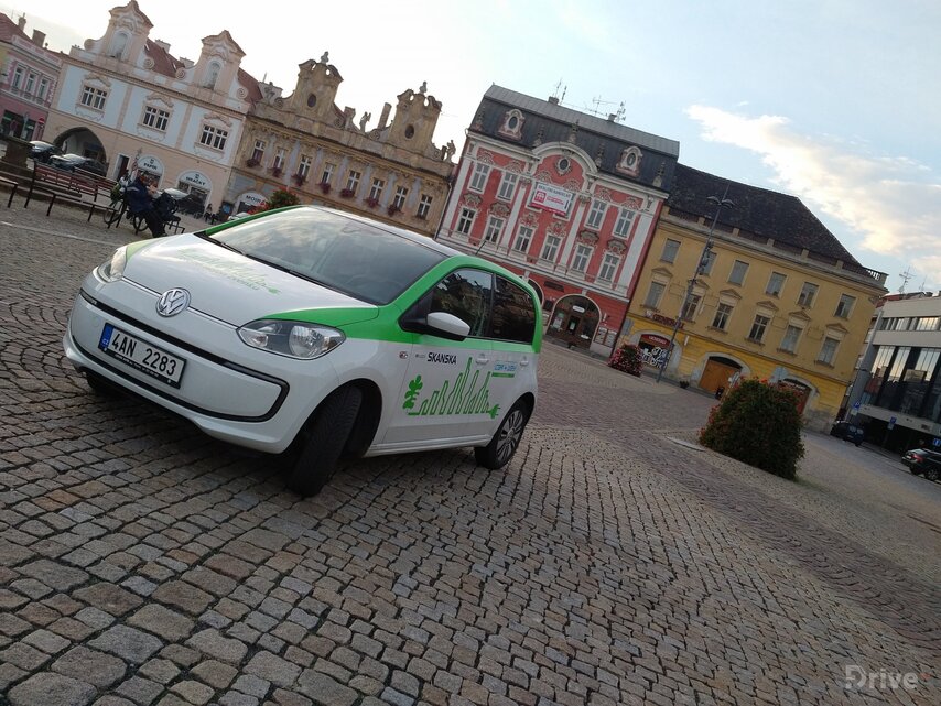 Volkswagen e-up! (2013)
