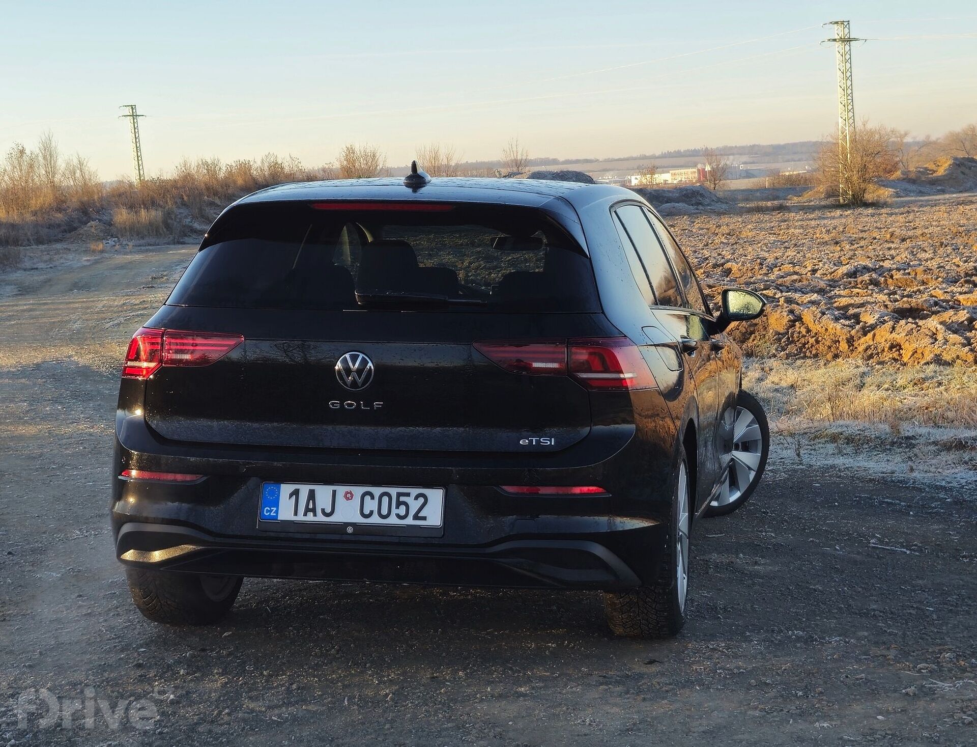 Volkswagen Golf 1.5 eTSI People (2026)