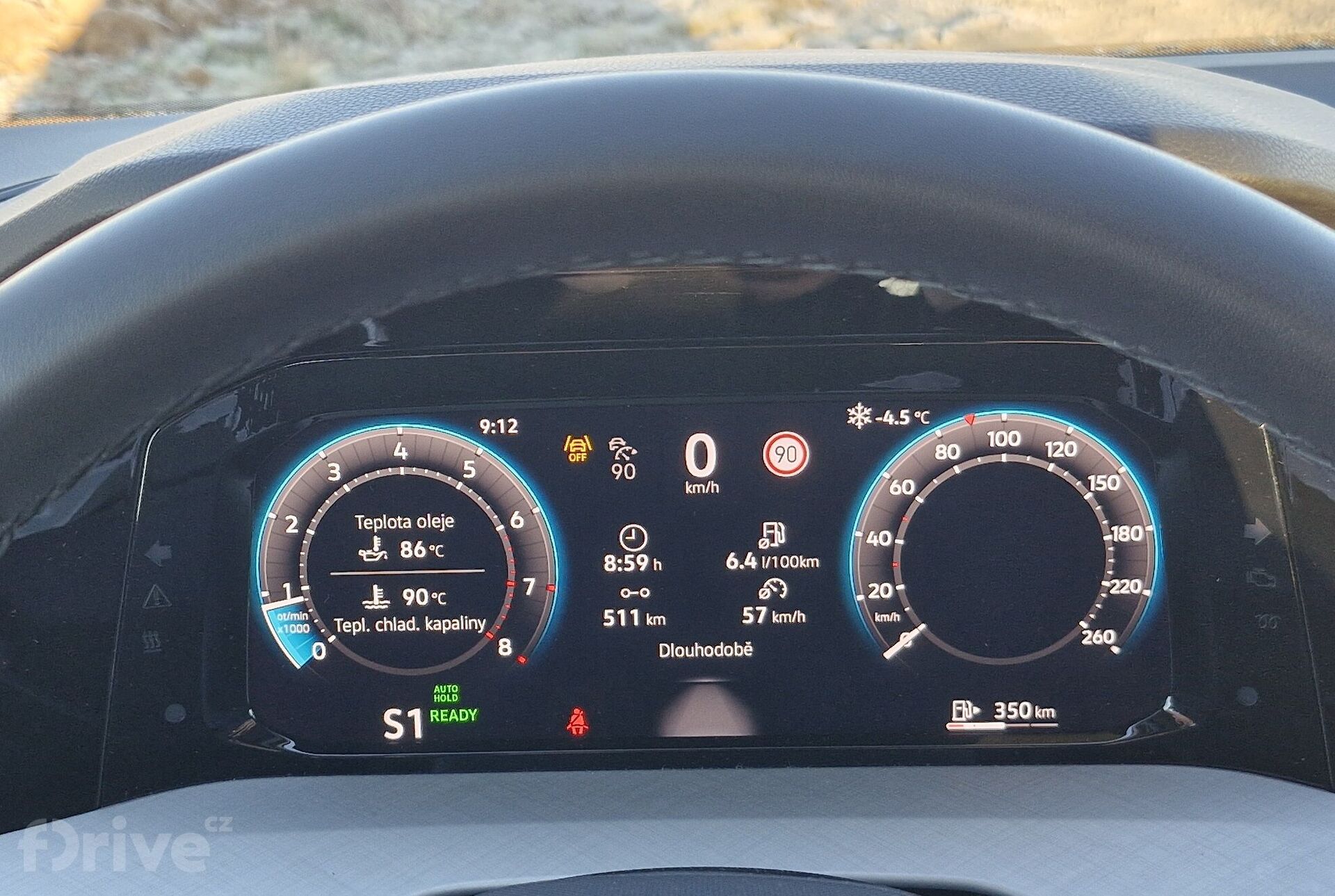 Volkswagen Golf 1.5 eTSI People (2026)