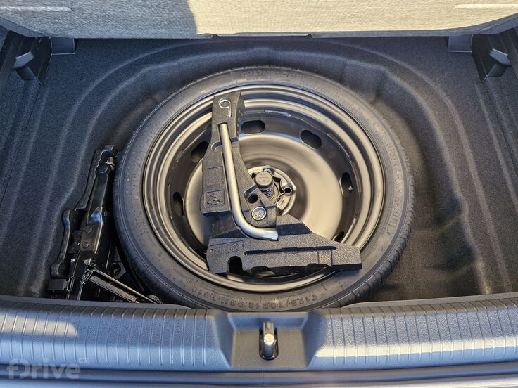 Volkswagen Golf 1.5 eTSI People (2026)