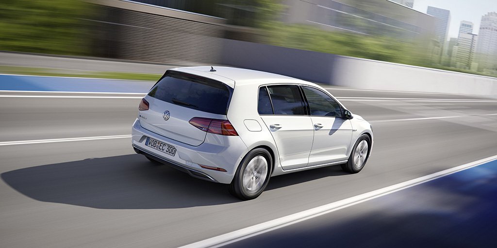 Volkswagen Golf (2016)