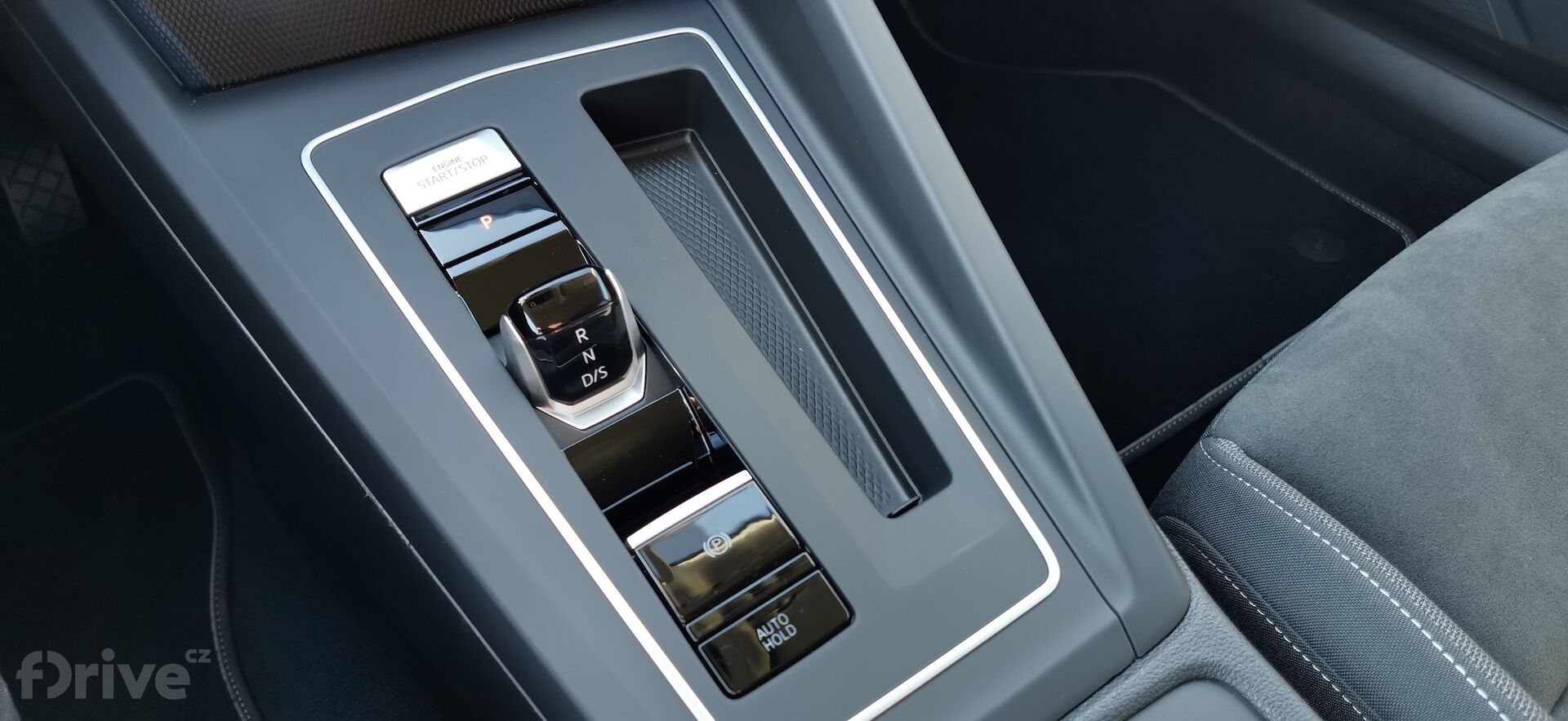 Volkswagen Golf (2020)