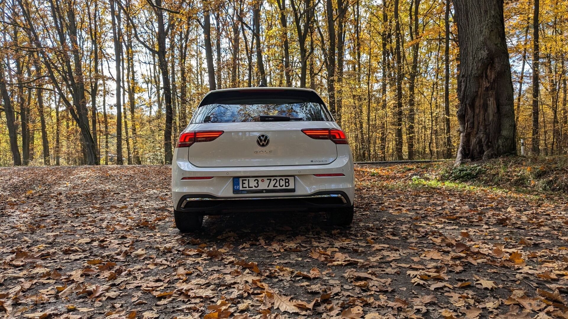 Volkswagen Golf eHybrid (2024)