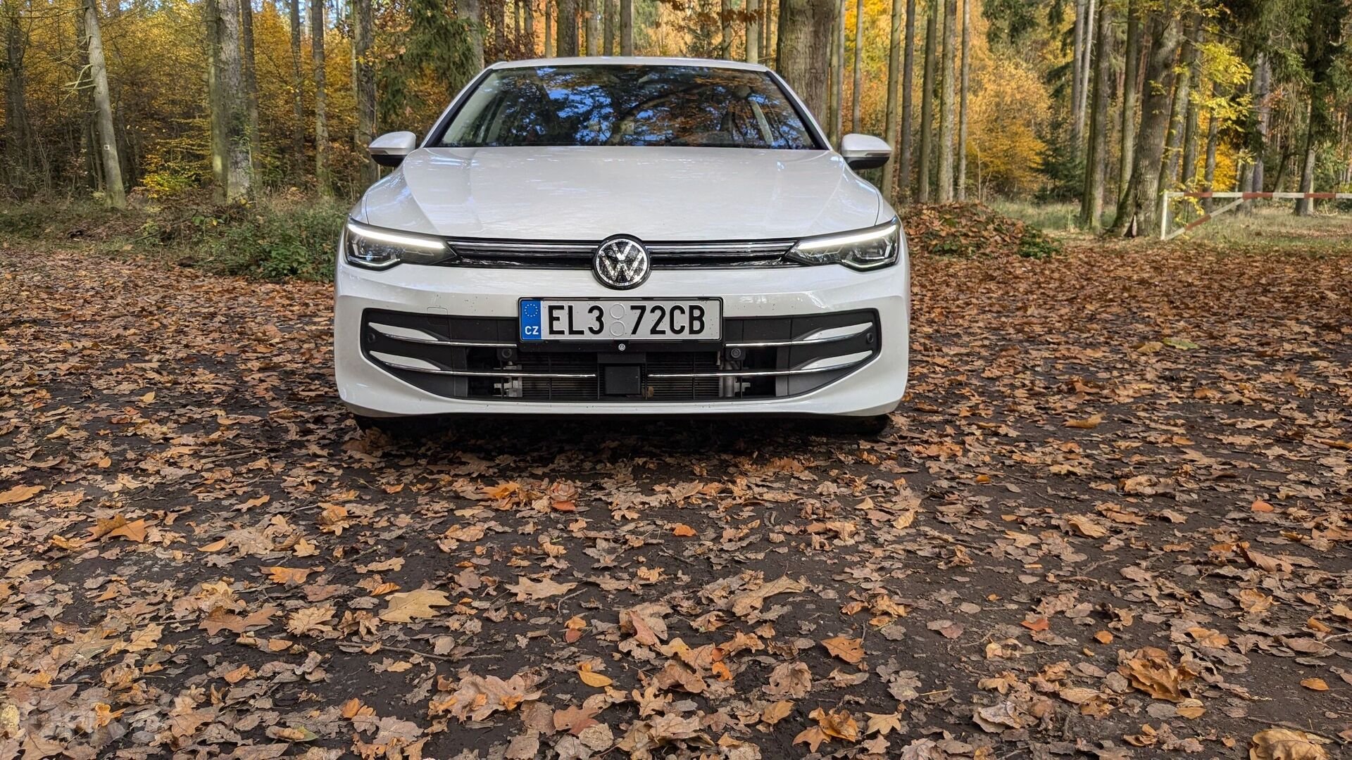 Volkswagen Golf eHybrid (2024)