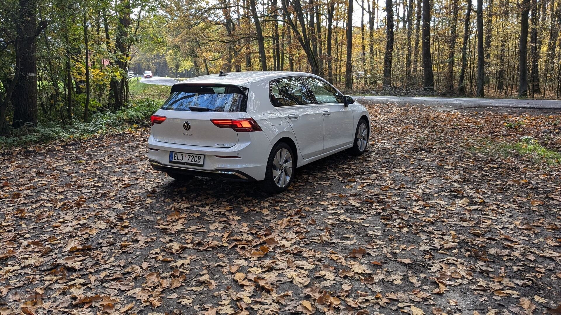 Volkswagen Golf eHybrid (2024)