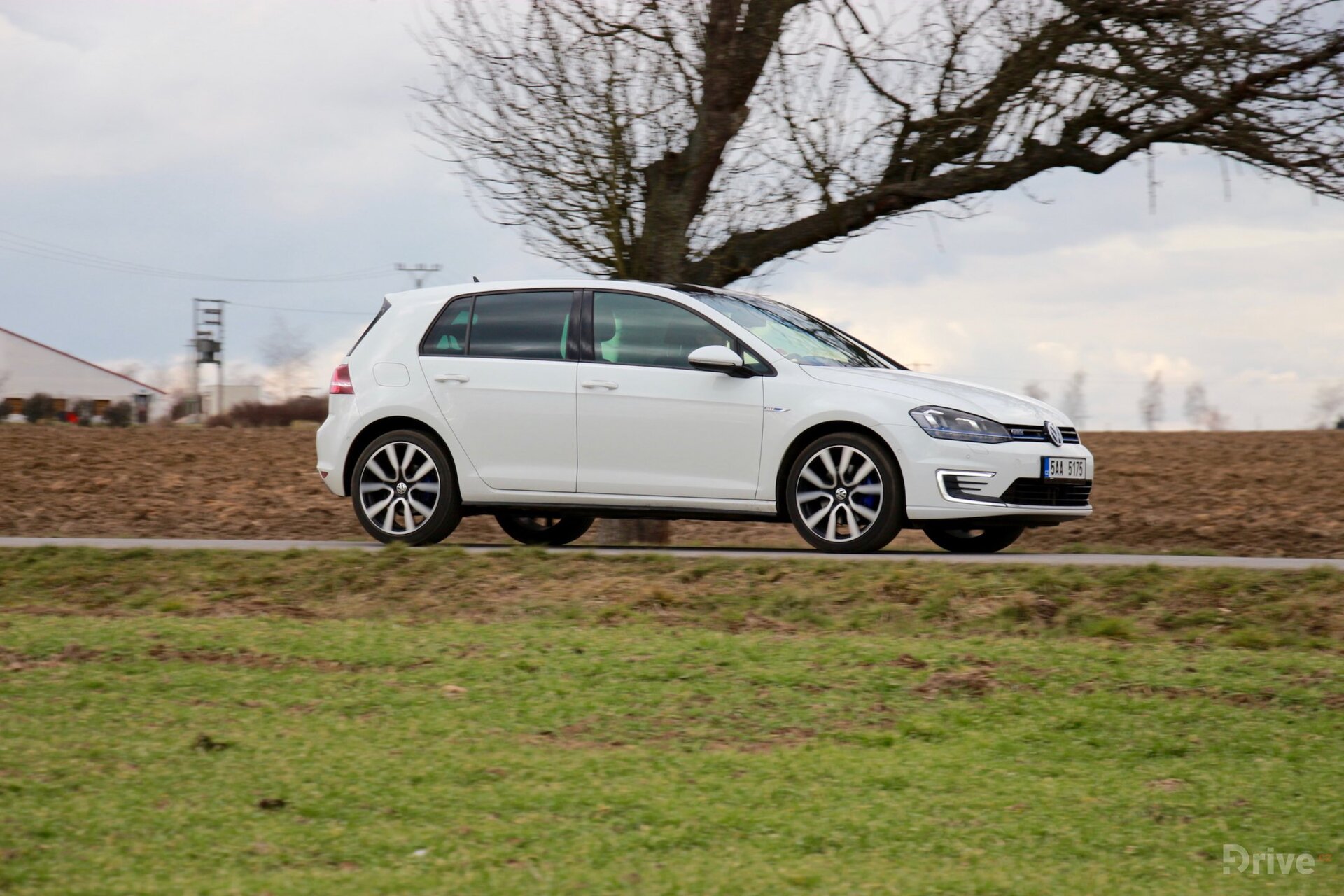 Volkswagen Golf GTE (2014)