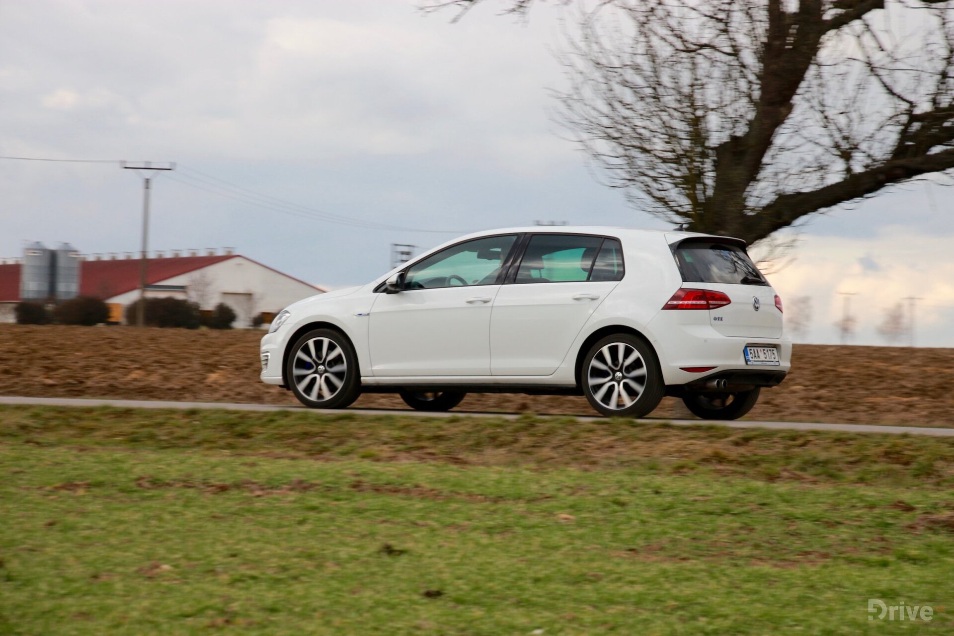 Volkswagen Golf GTE (2014)