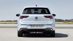 Volkswagen Golf GTE (2024)