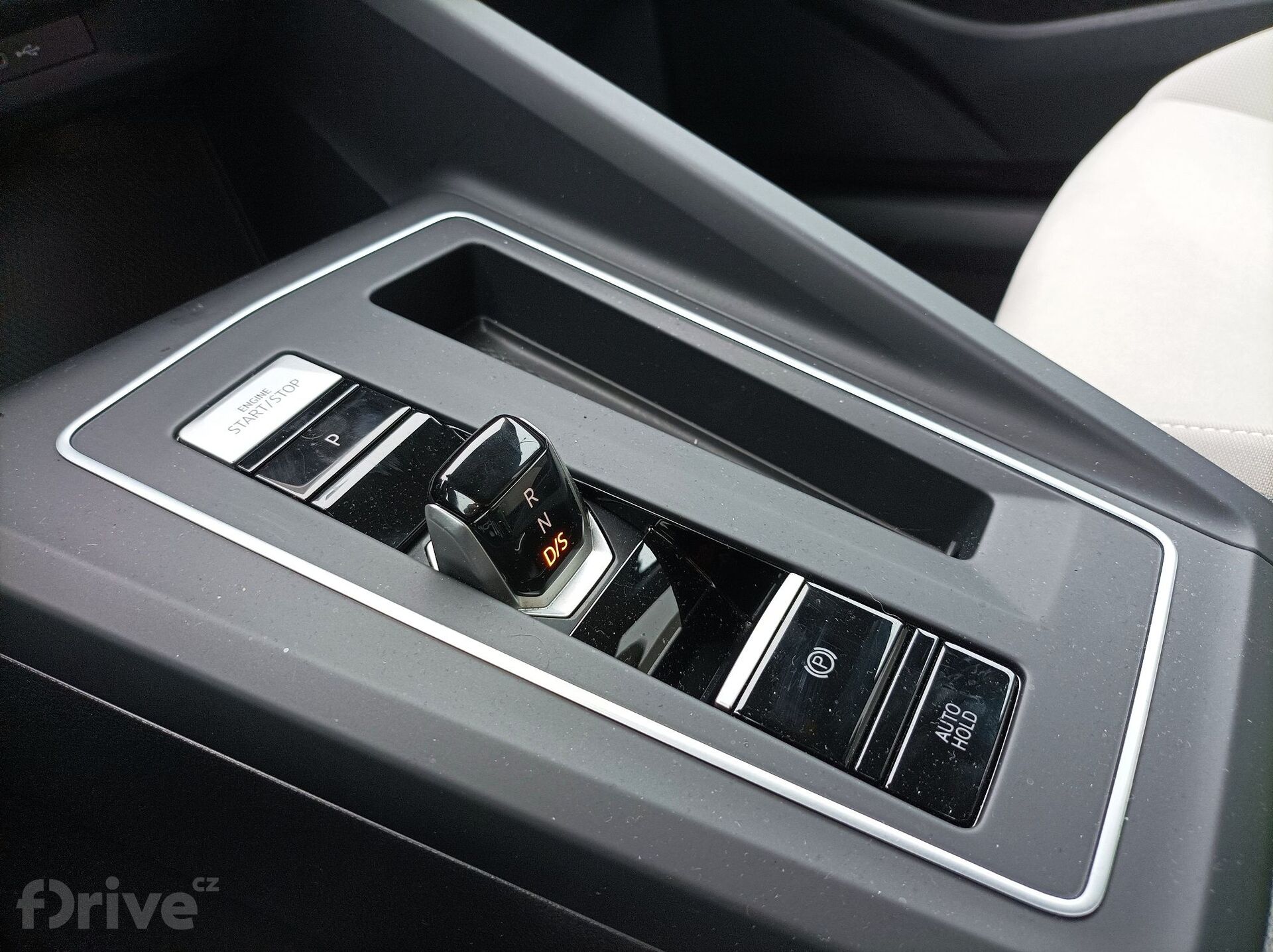 Volkswagen Golf VIII Life 1.0 eTSI DSG