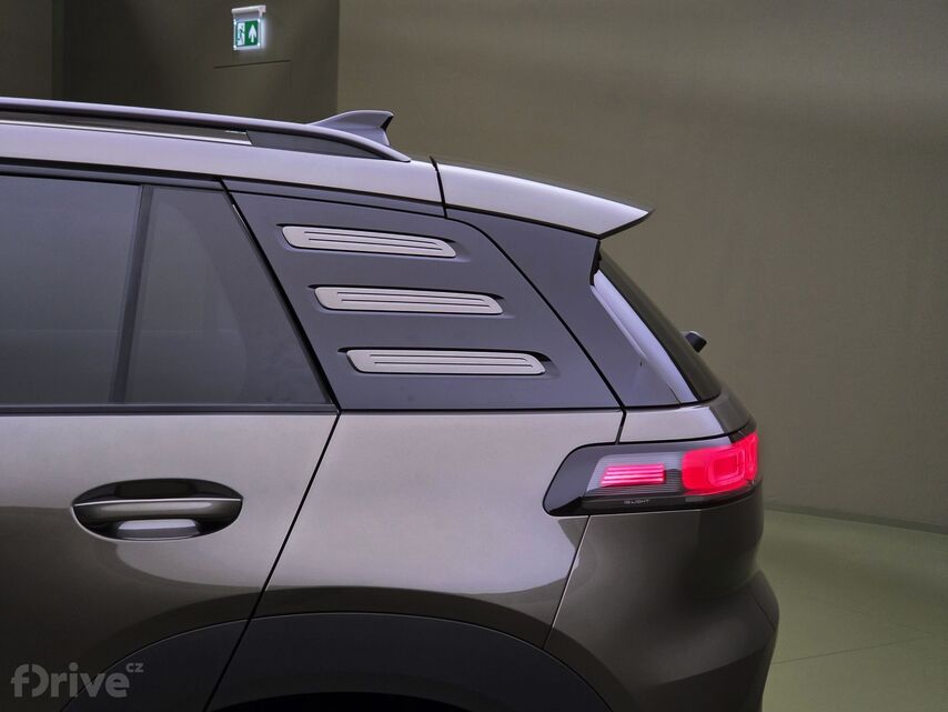 Volkswagen ID. CROSS