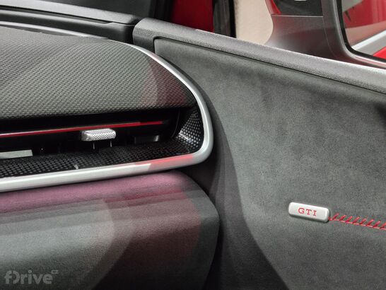 Volkswagen  ID. Polo (2026)