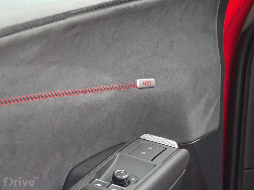 Volkswagen  ID. Polo (2026)