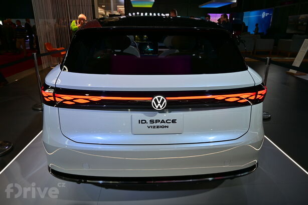 Volkswagen ID. Space Vizzion