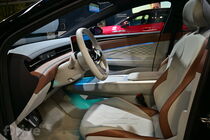 Volkswagen ID. Space Vizzion