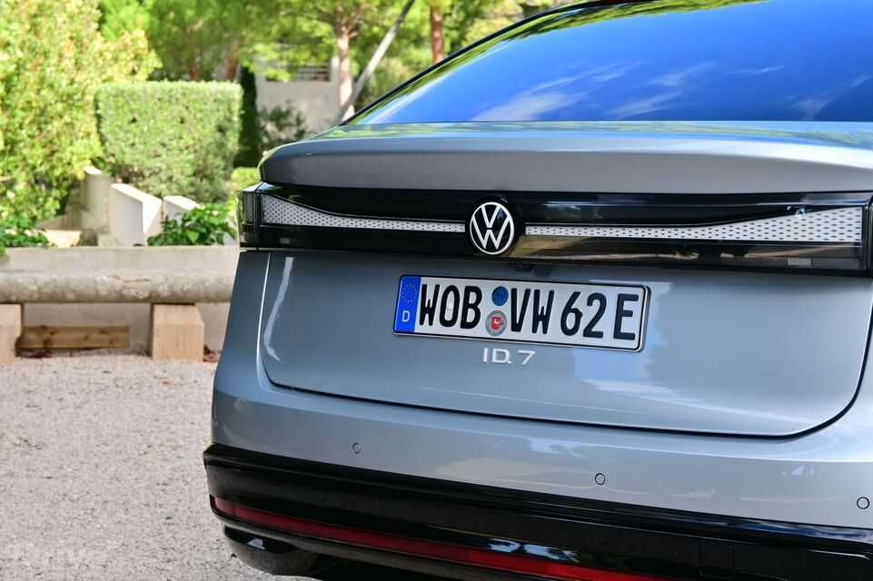 Volkswagen ID.7