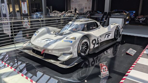 Volkswagen ID. R