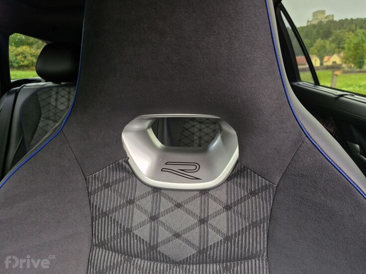 Volkswagen Passat (2024)