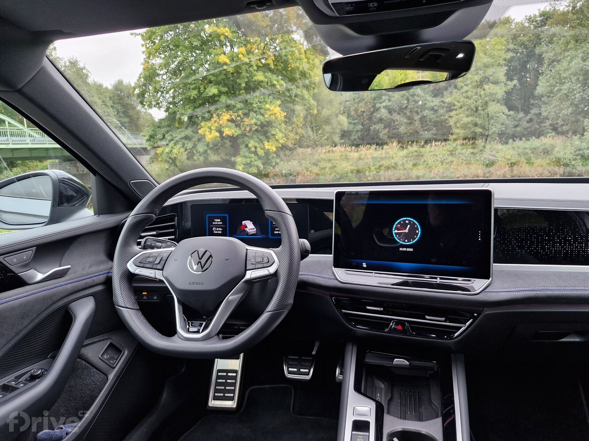 Volkswagen Passat (2024)