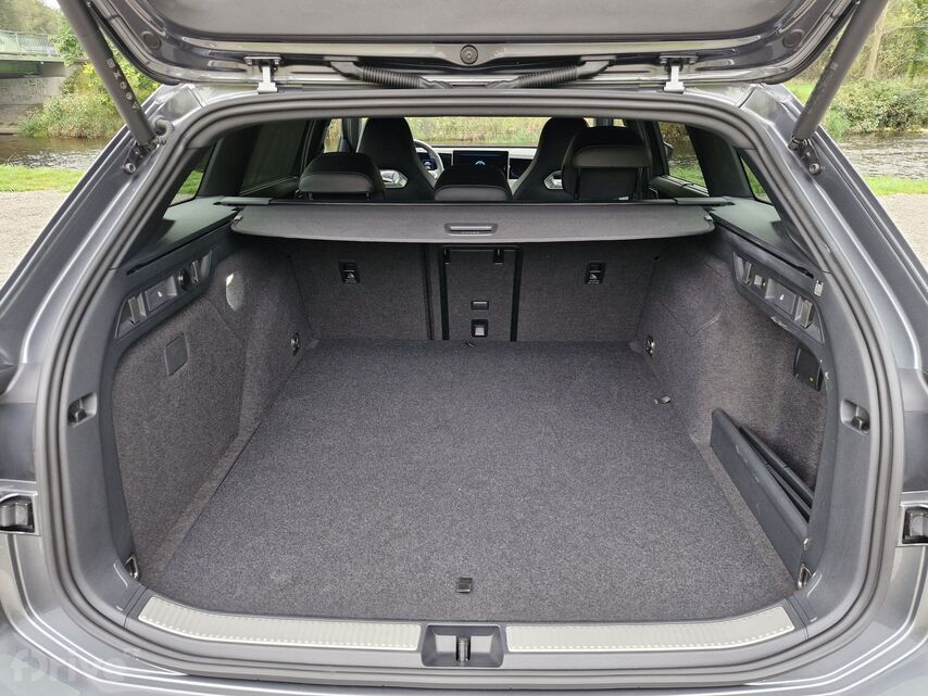 Volkswagen Passat (2024)