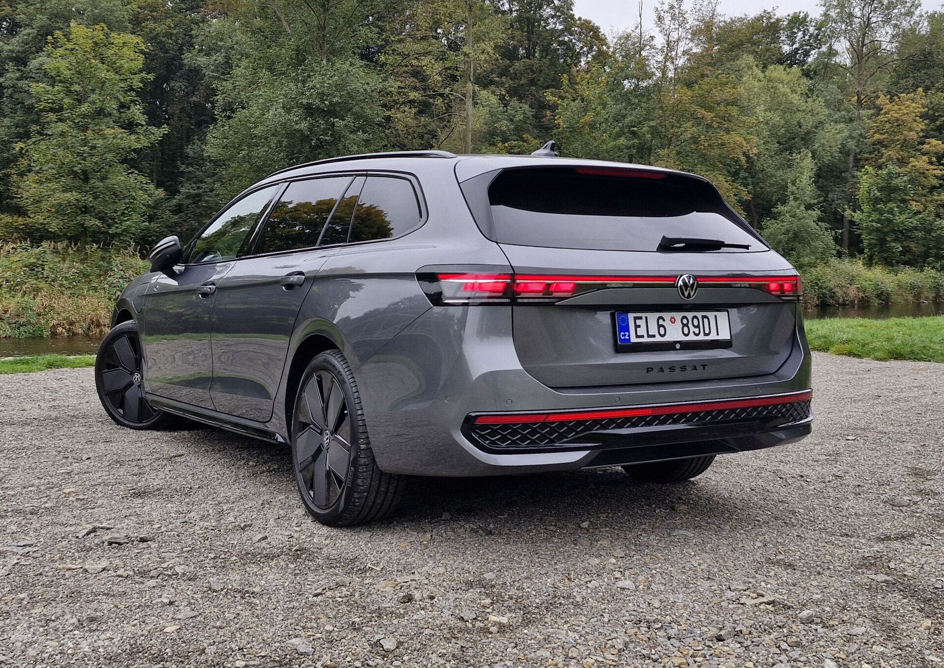 Volkswagen Passat (2024)