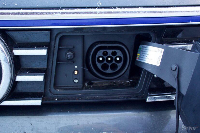 Volkswagen Passat GTE (2015)