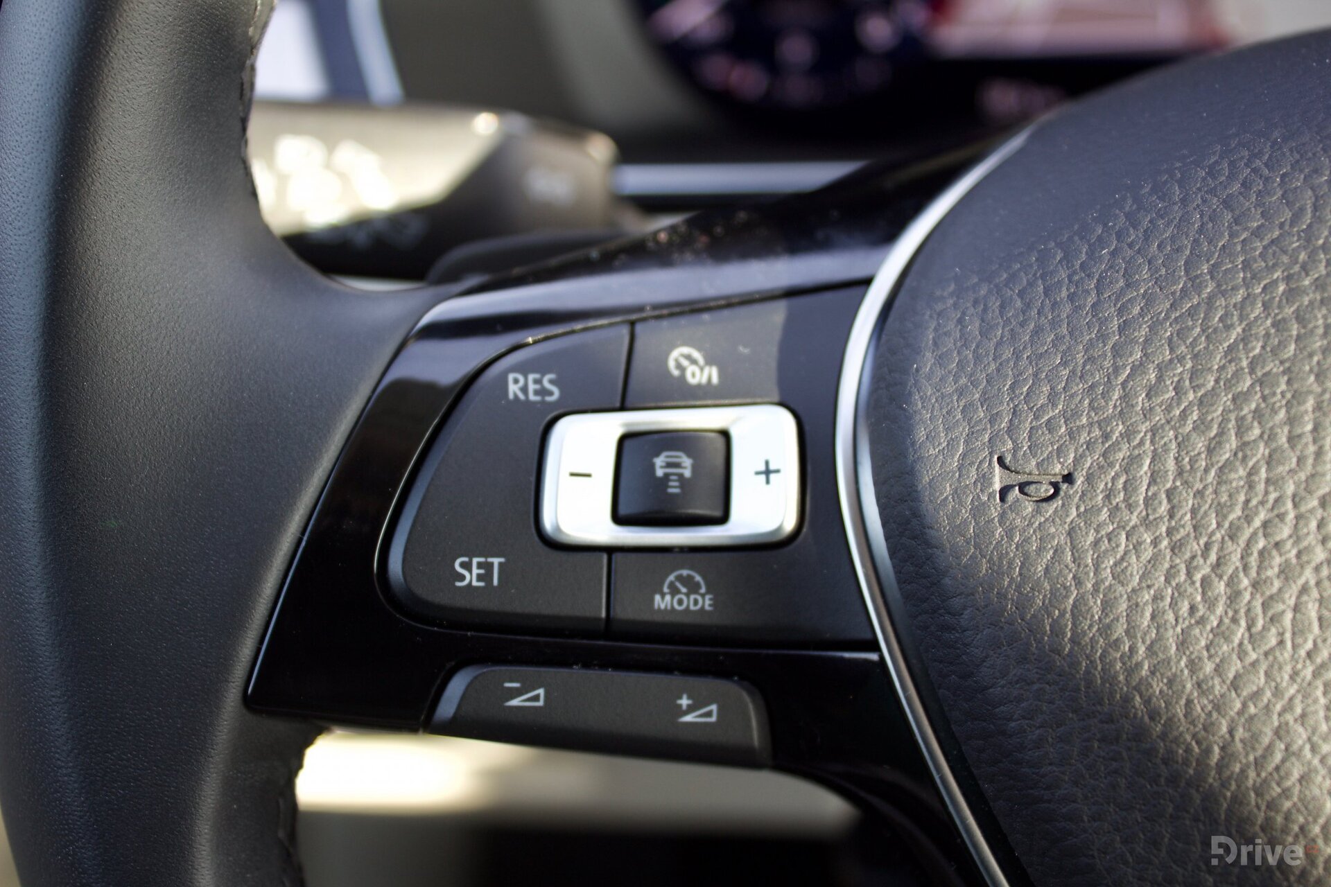 Volkswagen Passat GTE (2015)