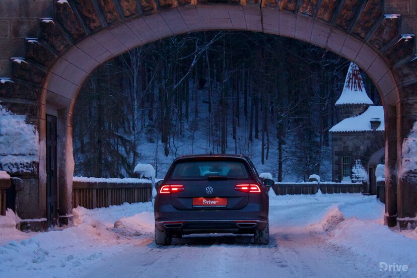 Volkswagen Passat GTE (2015)