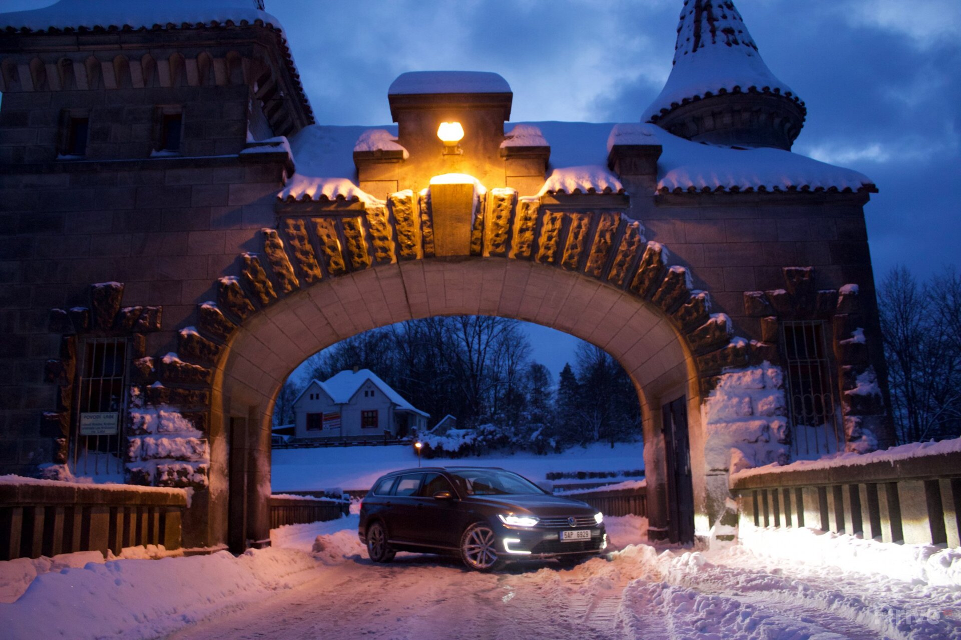 Volkswagen Passat GTE (2015)