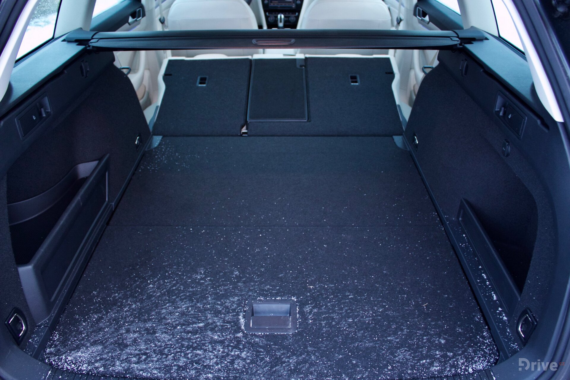 Volkswagen Passat GTE (2015)