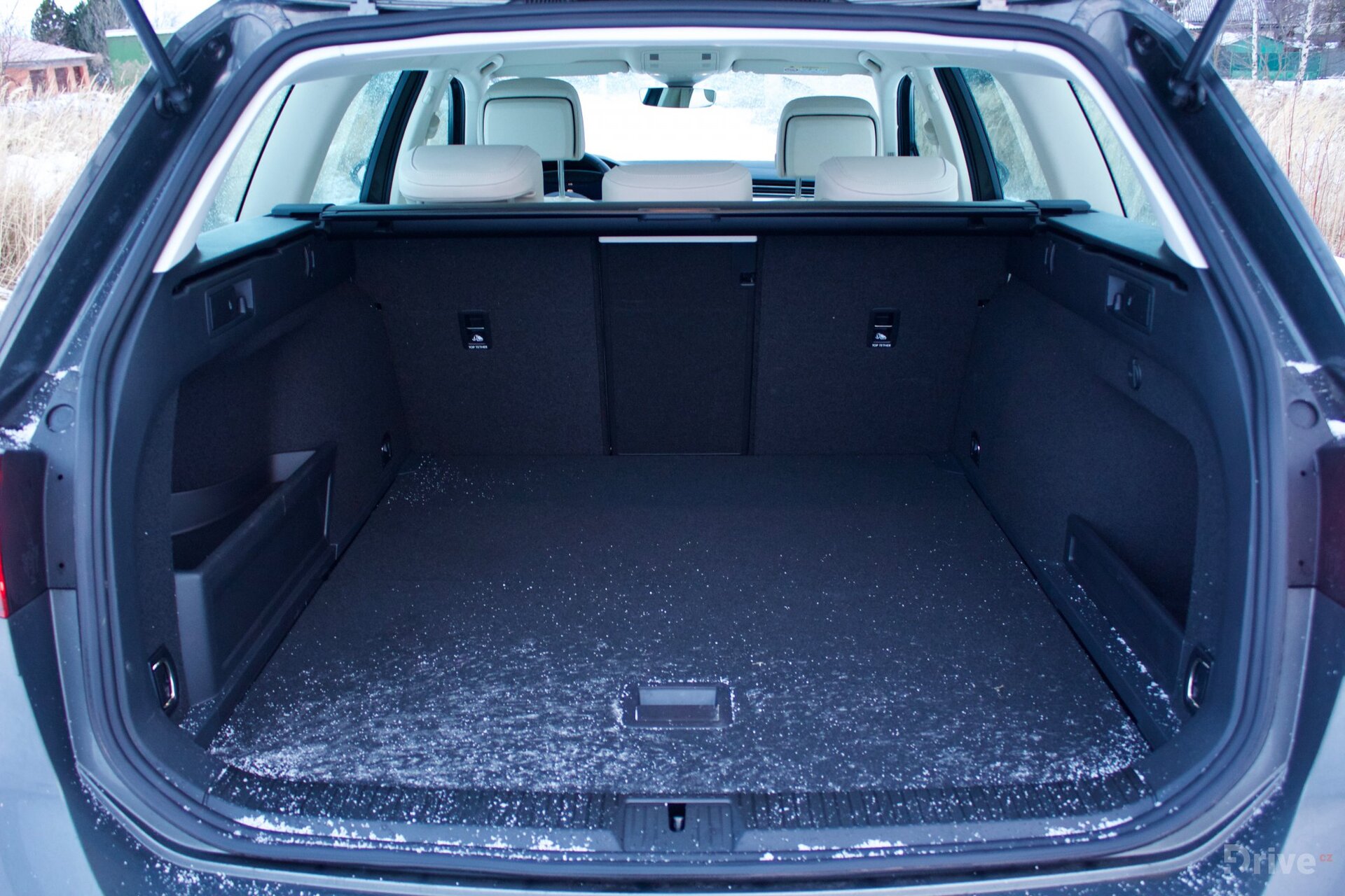 Volkswagen Passat GTE (2015)