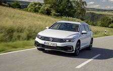 Volkswagen Passat GTE (2019)