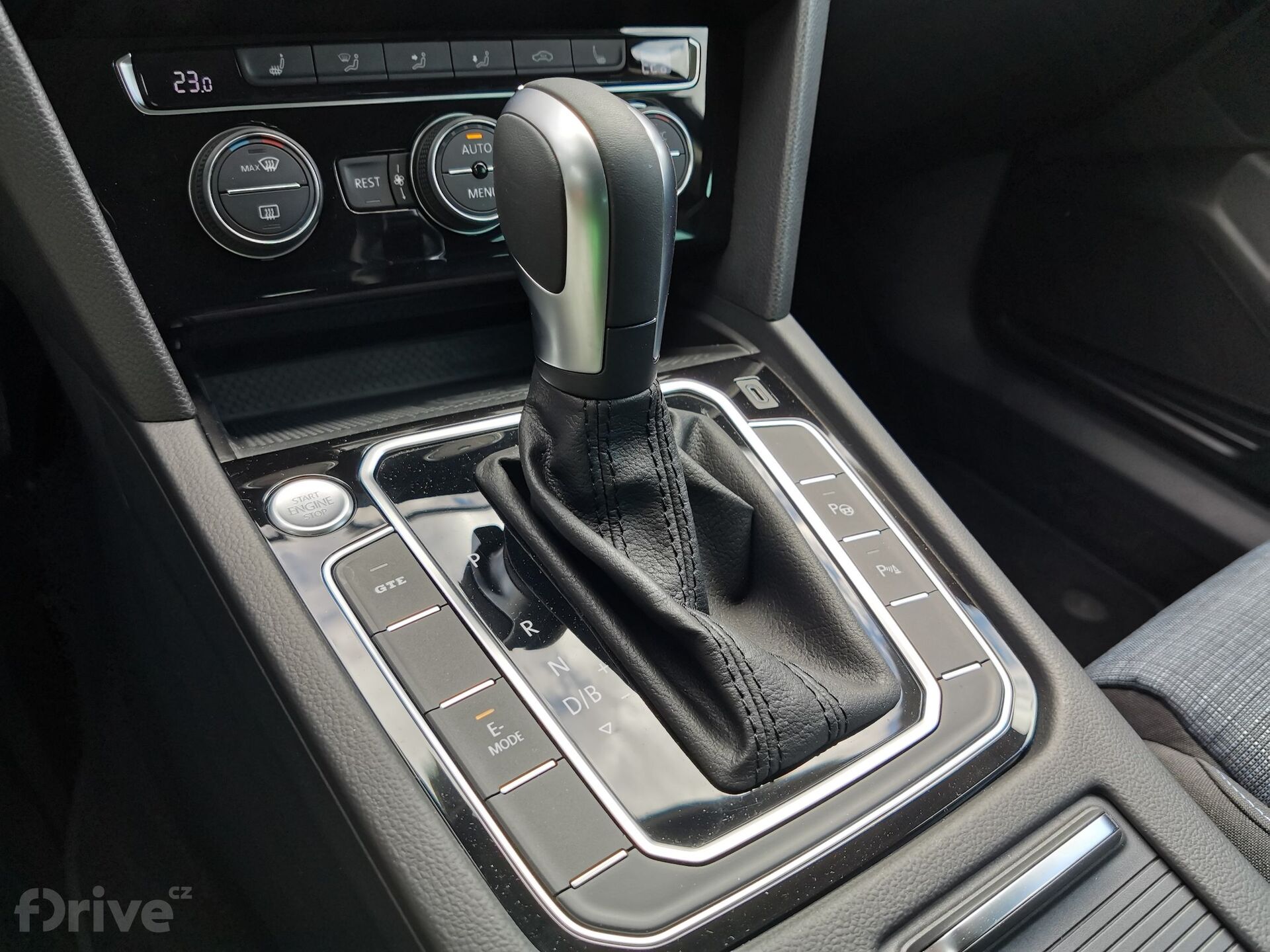 Volkswagen Passat GTE (2019)