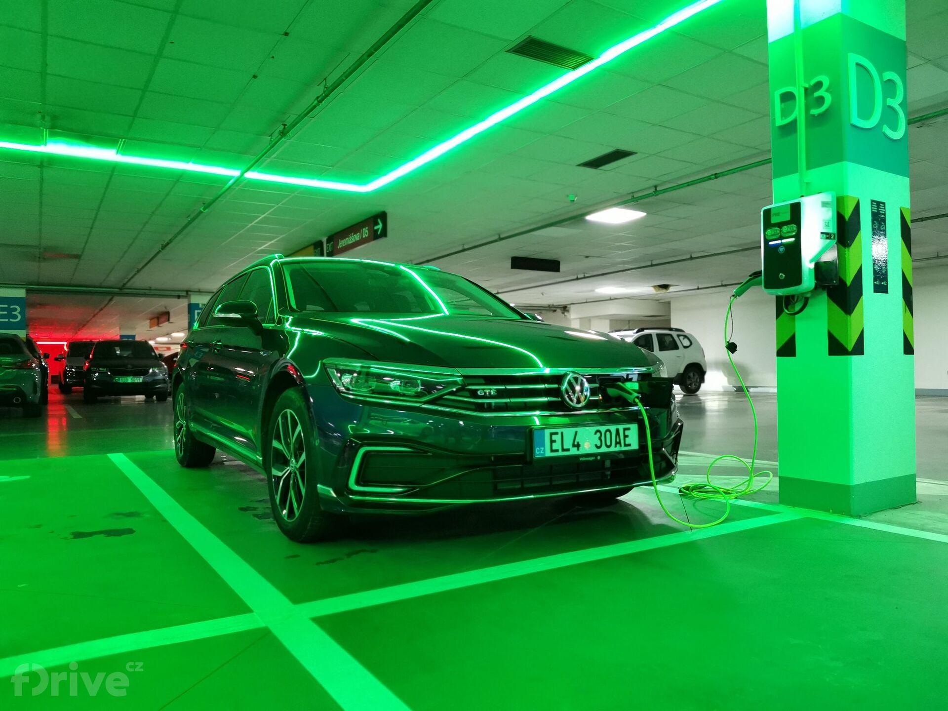 Volkswagen Passat GTE (2019)