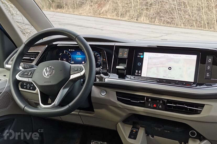 Volkswagen T7 Multivan (2021)