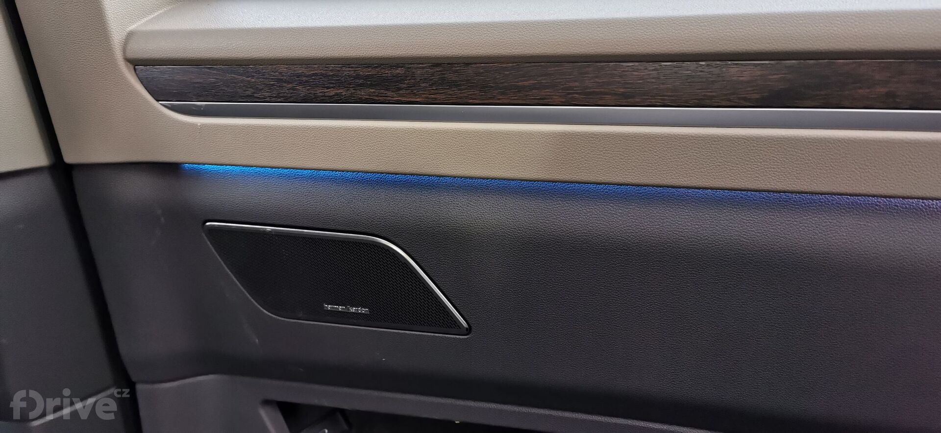 Volkswagen T7 Multivan (2021)