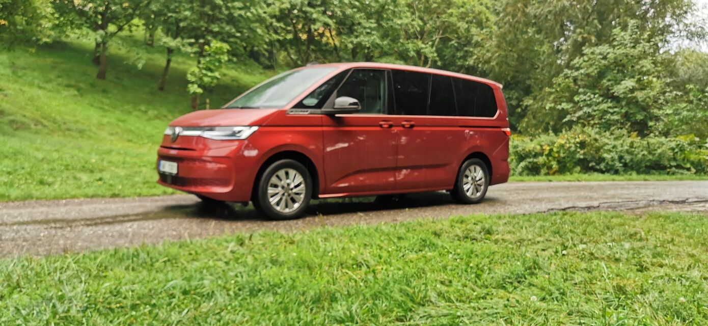 Volkswagen T7 Multivan (2021)