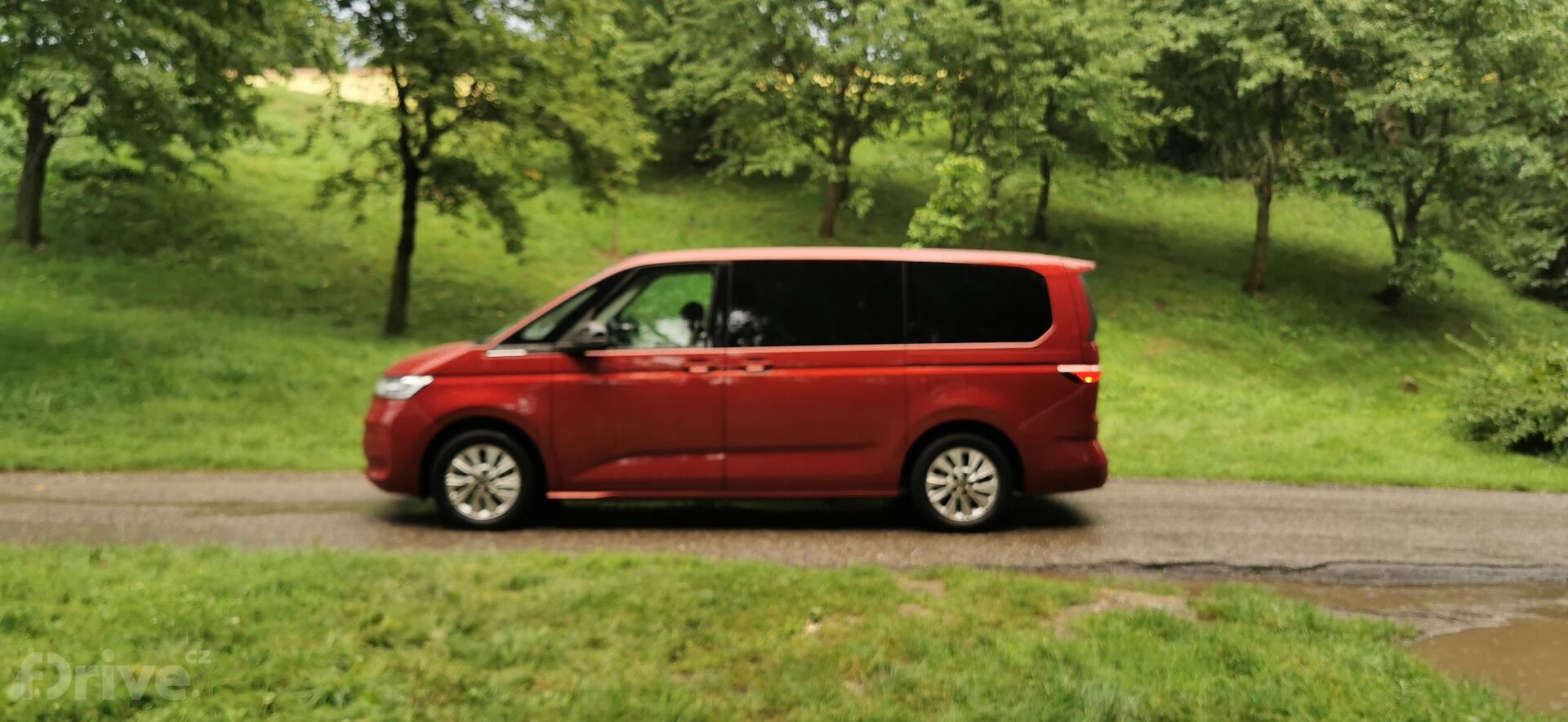 Volkswagen T7 Multivan (2021)