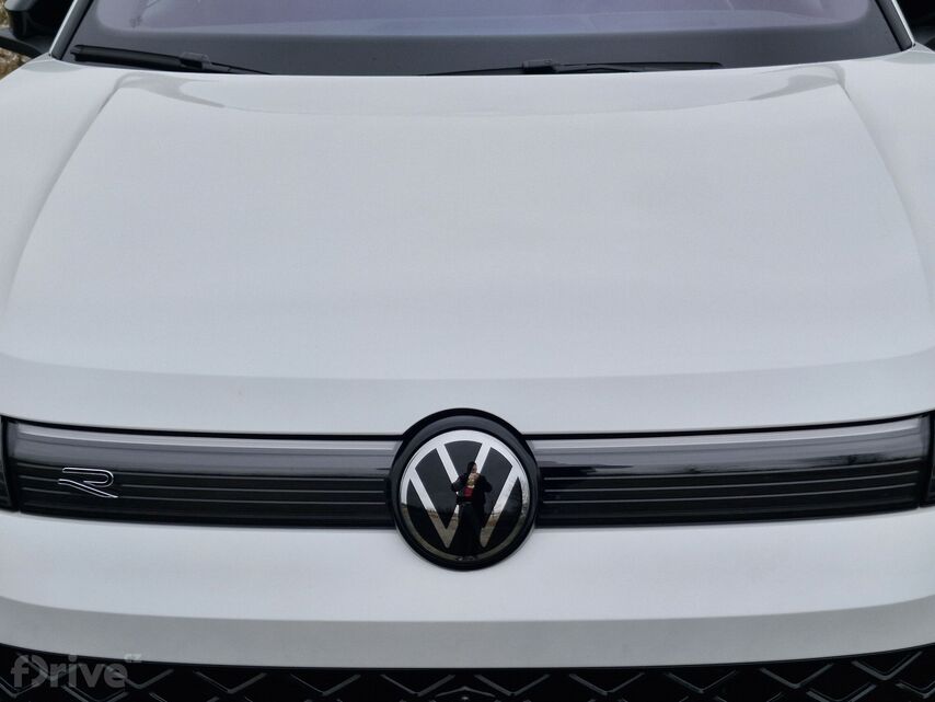 Volkswagen Tiguan (2024)