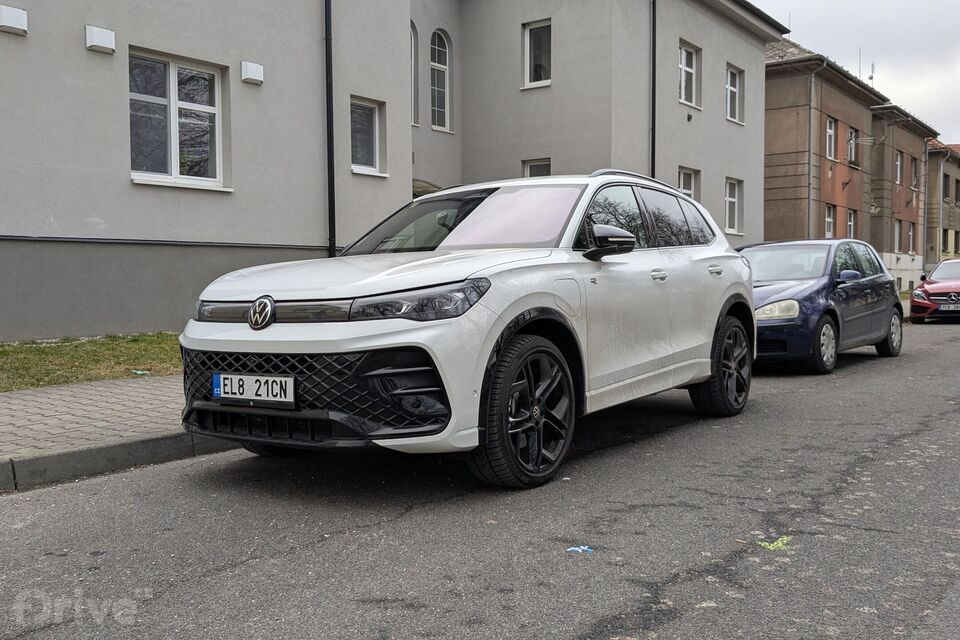 Volkswagen Tiguan (2024)