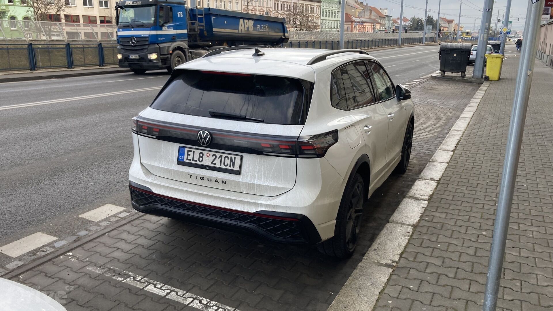 Volkswagen Tiguan (2024)